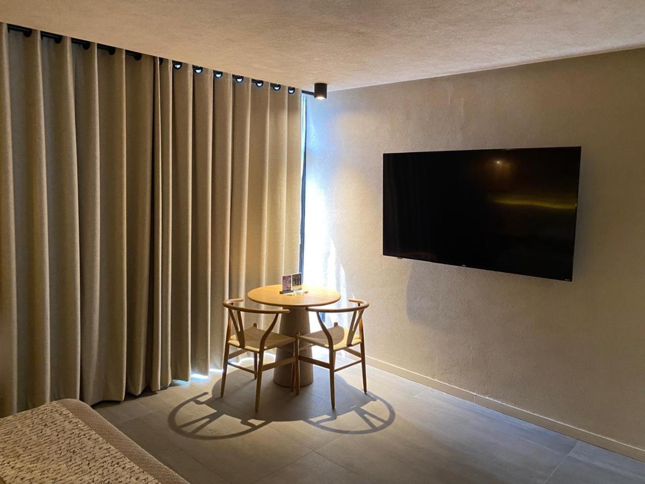 Motel London Concepcion del Valle Екстер'єр фото